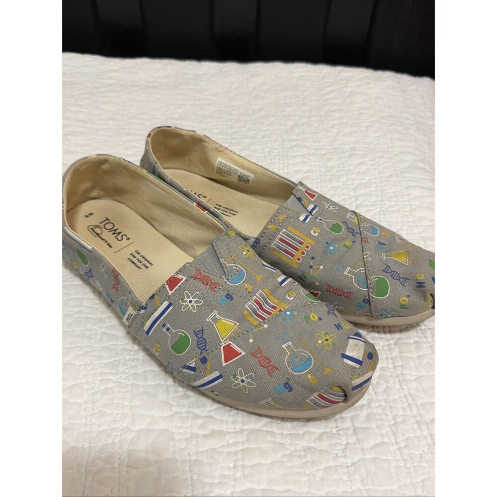 TOMS Women's Alpargata slip-on flats Gray Science Chemistry Teacher School 9